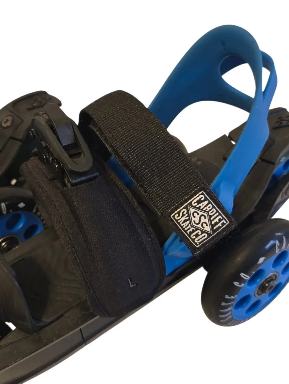 Cardiff Skate Company Cruiser Strap Step-in Skates Blue/Black, Size Adult Small